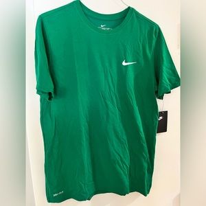 NWT Nike Dry Fit T shirt